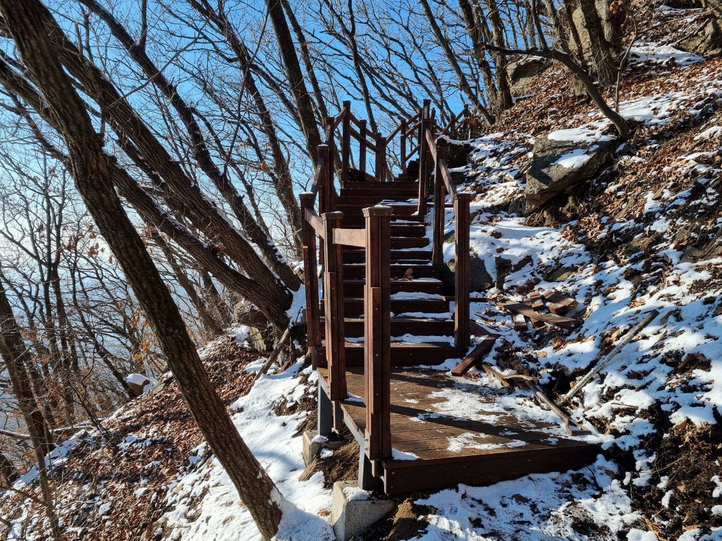 천마산 친환경 목재데크 산책로 시공 — 사진 5