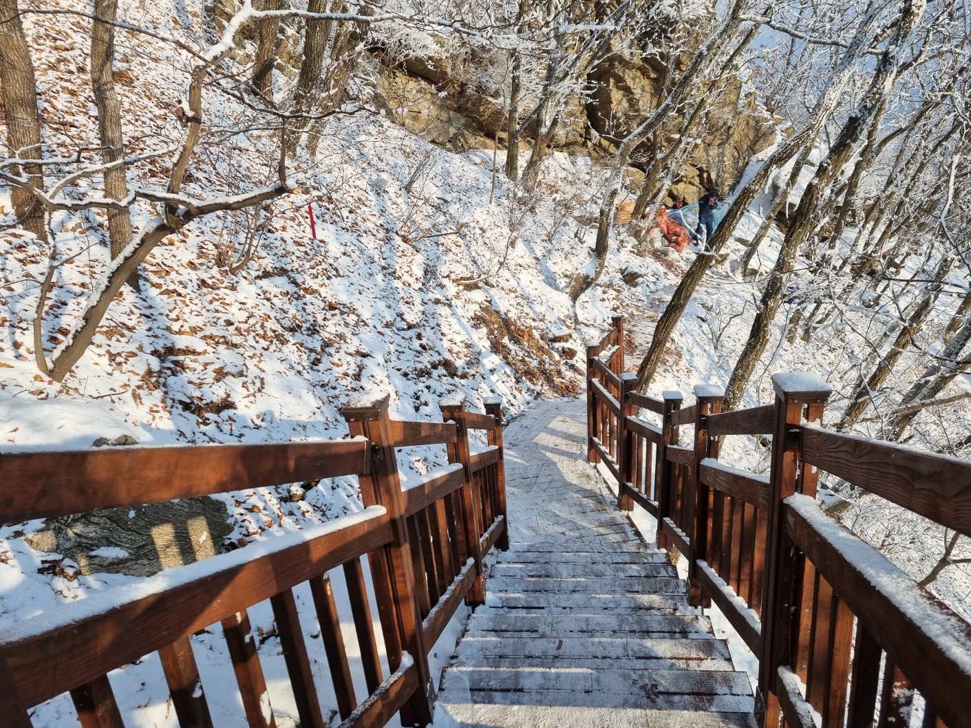 천마산 친환경 목재데크 산책로 시공 — 사진 23
