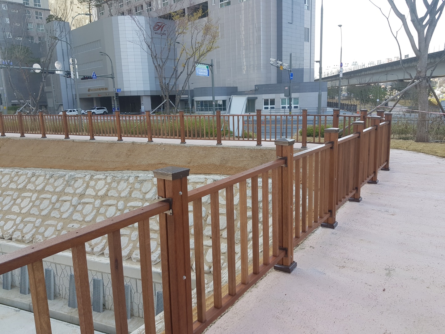 태안 해안 산책로 프리미엄 합성목재 데크 — 사진 14